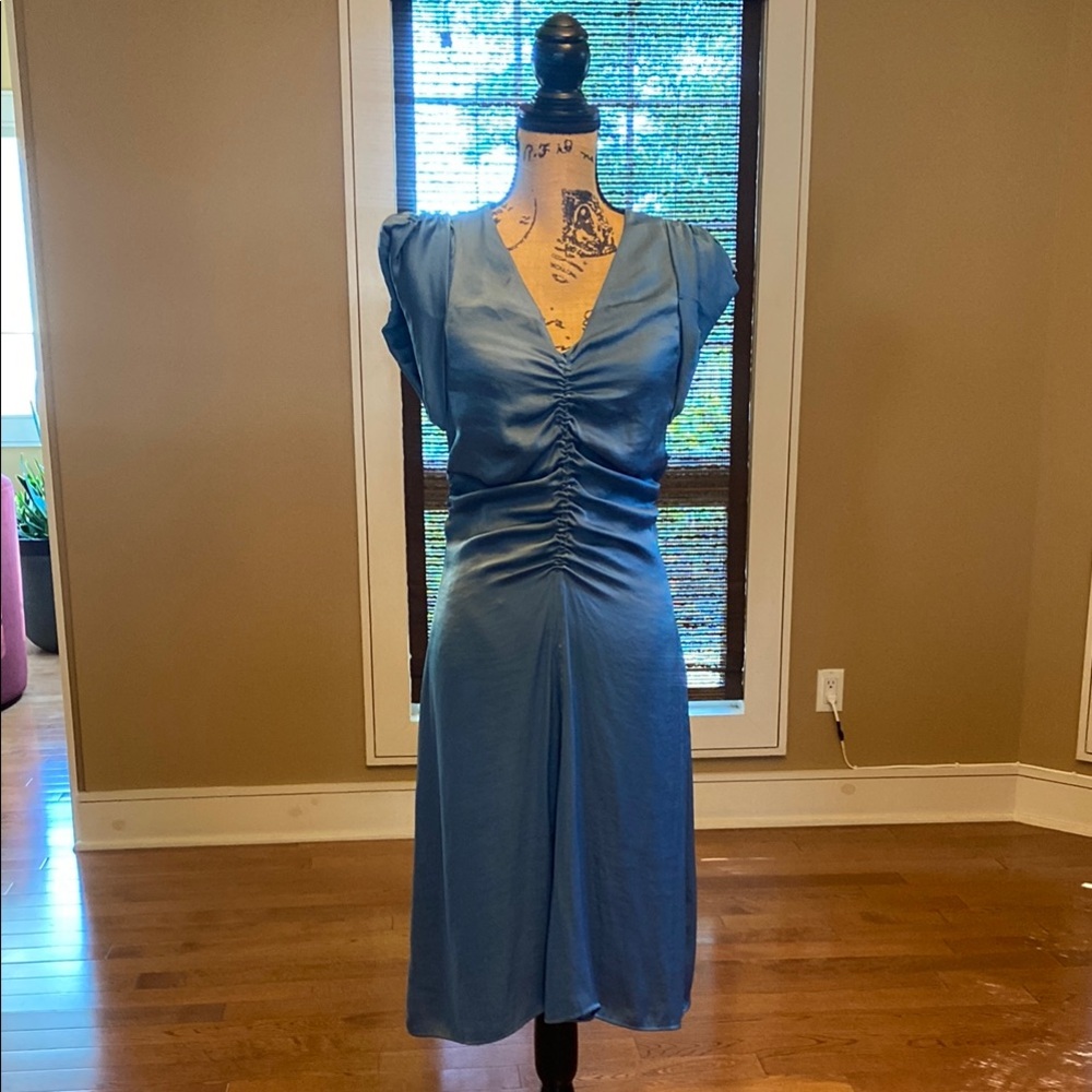 Steve Madden Honey V-Neck Ruched Satiny Midi Elegant Blue Dress. Sz Sm. NWT